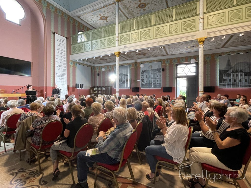 Sebestyén Márta koncertje a zsinagógában 30